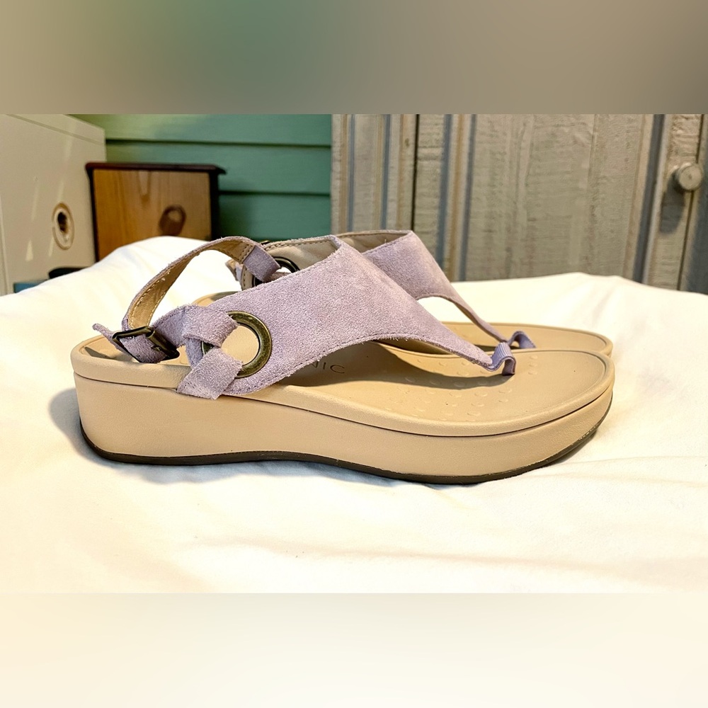 *EUC* VIONIC Jolie Suede Sandals/Shoes  - Womens Size 8 - Lavender - Orthotic - Picture 4 of 8